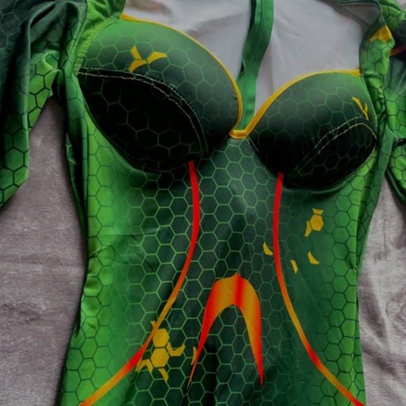 Mera Bodysuit Cosplay - Picture 1 of 2